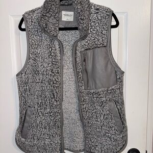 Abercrombie & Fitch Soft Gray Fleece Vest
